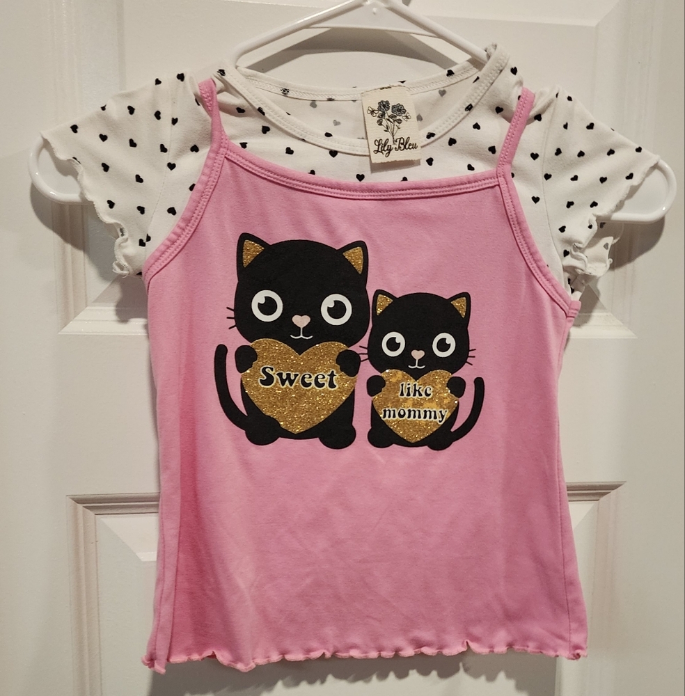 Lily Bleu Pink and Black Cat Soft Tee Y2K Style Modern Era. Size 5 Girls GUC
